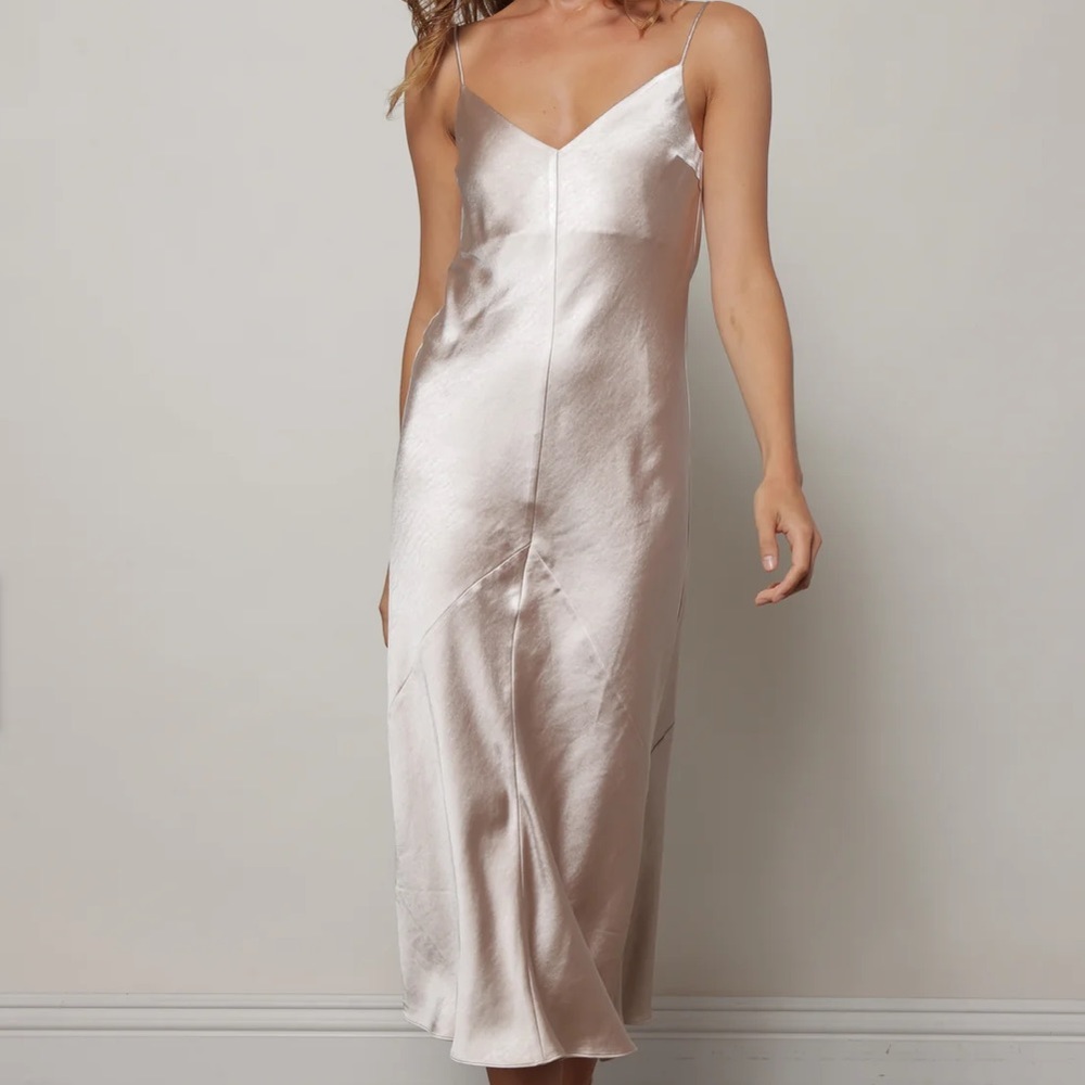Line & Dot Slip Down Satin Dress S